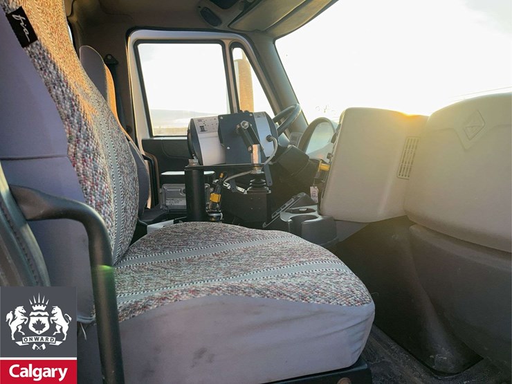 2019-international-workstar-7400-image-14