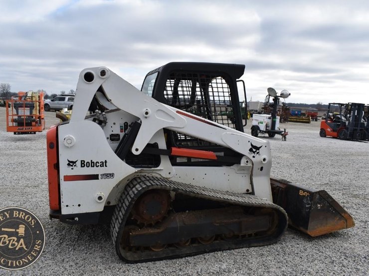 2016-bobcat-t650-image-13