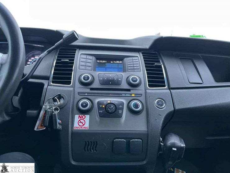 2013-ford-taurus-police-inte-image-20