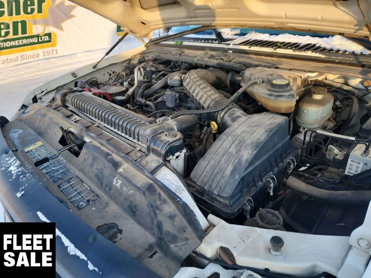 2006-ford-f550-image-24