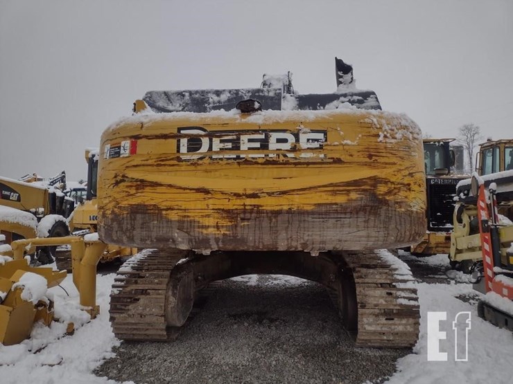 deere-350g-lc-image-5