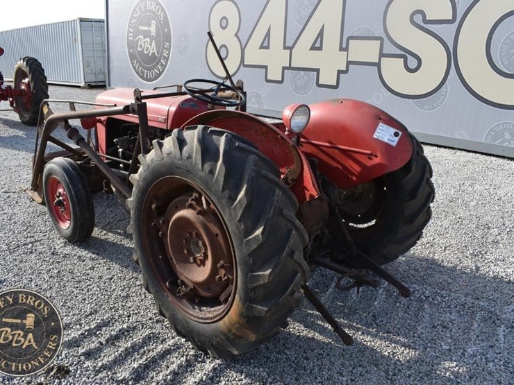 ferguson-to35-image-3