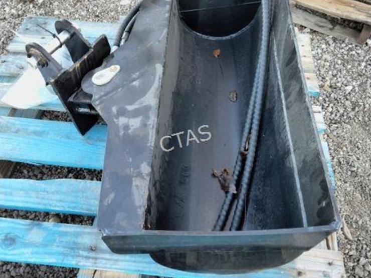 #119-•-mini-excavator-hydraulic-tilting-bucket-image-4