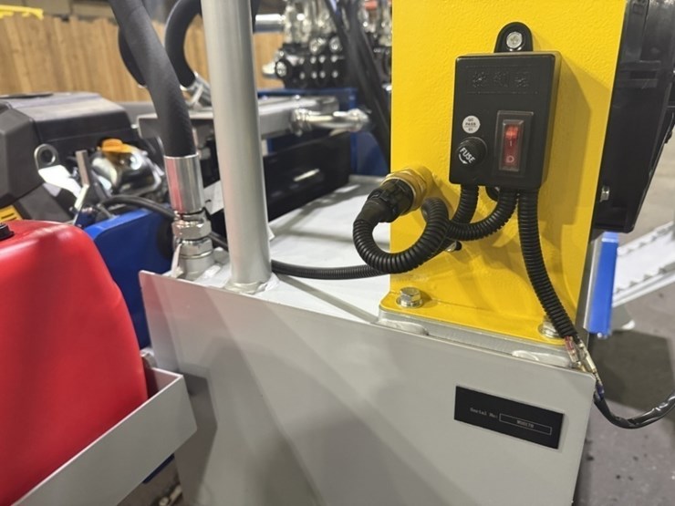 2025-wemax-ls37pro-37-ton-log-splitter-image-21