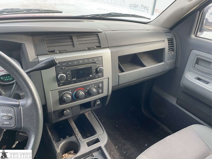 2008-dodge-dakota-image-19