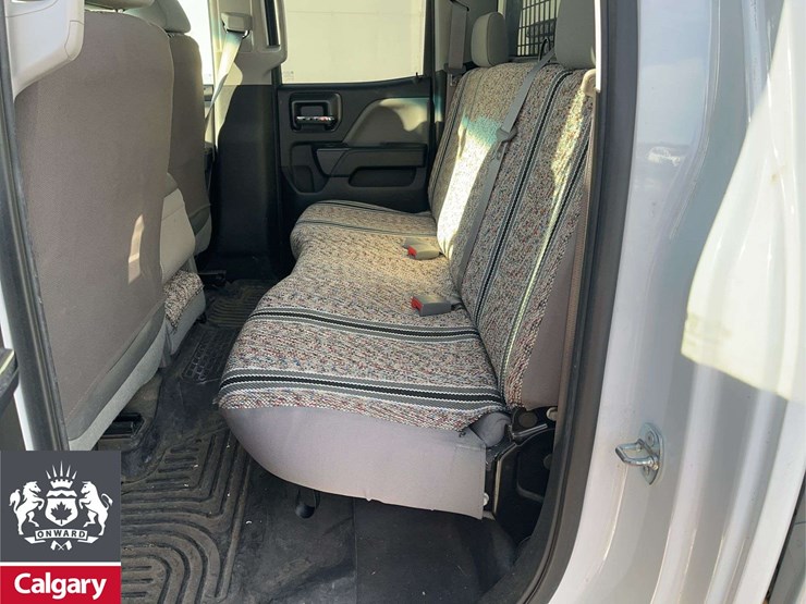 2015-gmc-sierra-2500hd-image-11