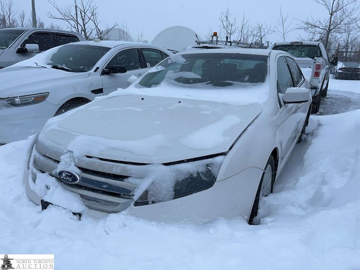 non-operable-2012-ford-fusion-hybrid-image-1