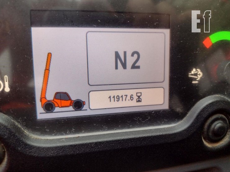 2016-jlg-1255-image-7