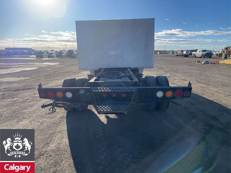 2012-ford-f550-image-4