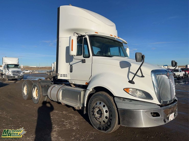 2017-international-prostar-image-2