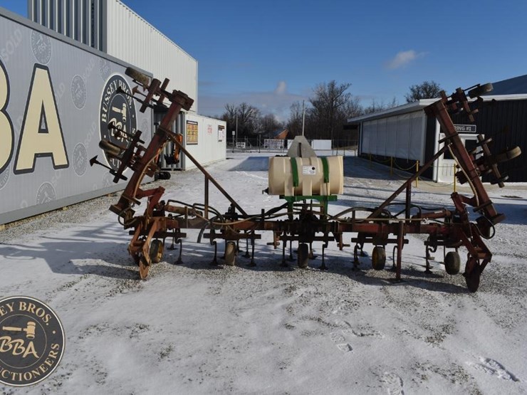 row-cultivator-38991-image-8