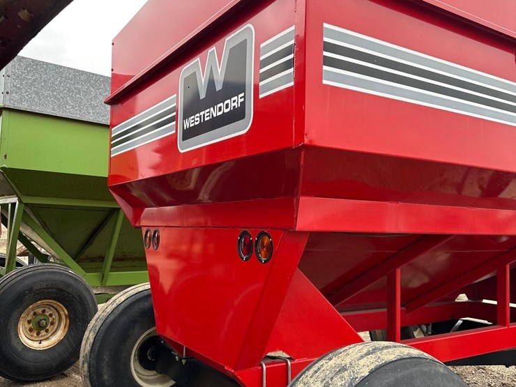 3127---westendorf-gravity-wagon-image-3