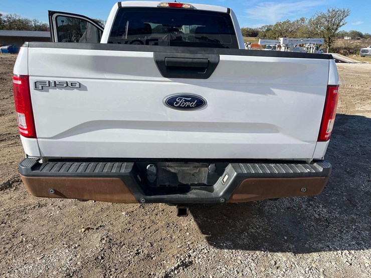 2017-ford-f150-image-21