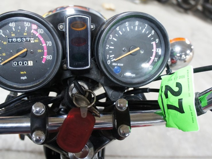 1981-yamaha-xs400-special-ii-motorcycle-image-7