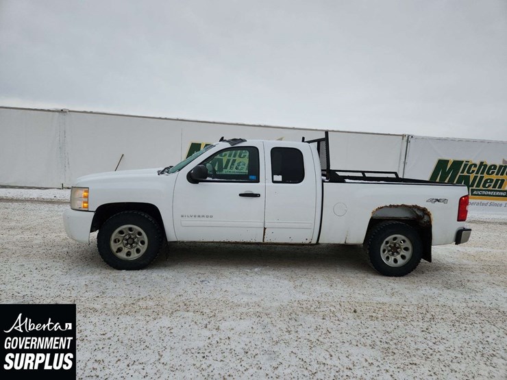 2011-chevrolet-silverado-1500-lt-image-6