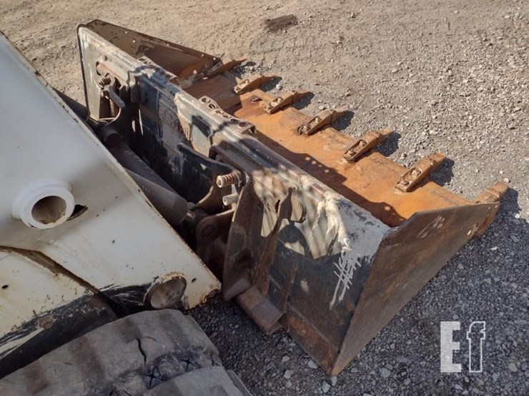 2020-bobcat-t590-image-17