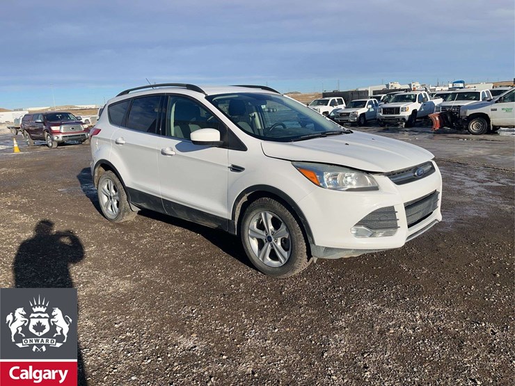 2016-ford-escape-se-image-7