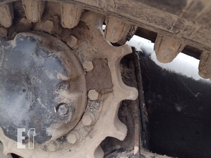 2017-bobcat-t595-image-31