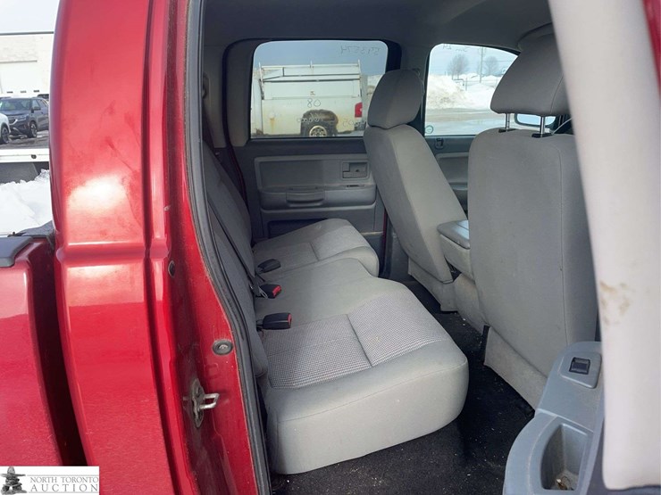 2008-dodge-dakota-image-25