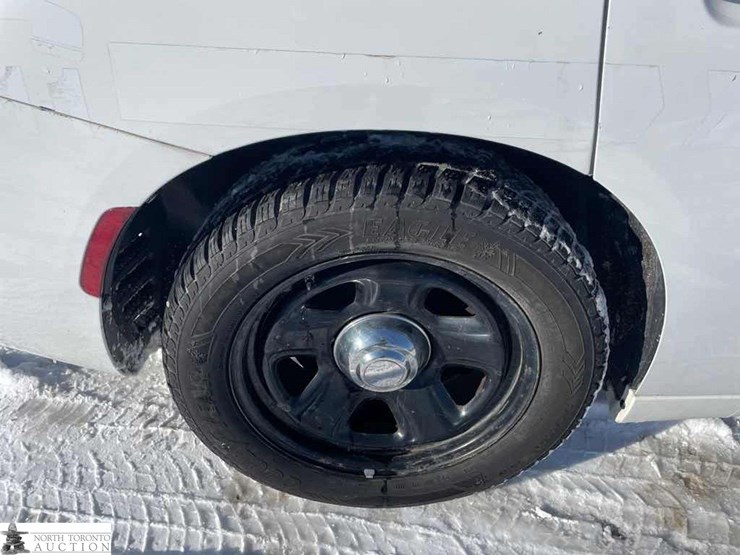 2018-dodge-charger-police-image-12