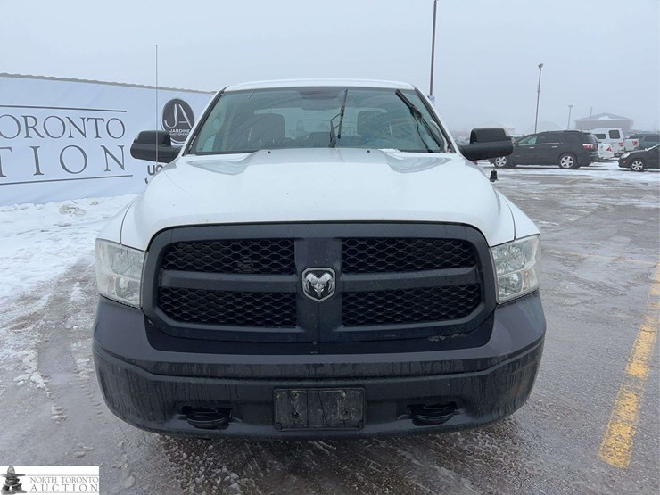 2018-dodge-1500-image-5