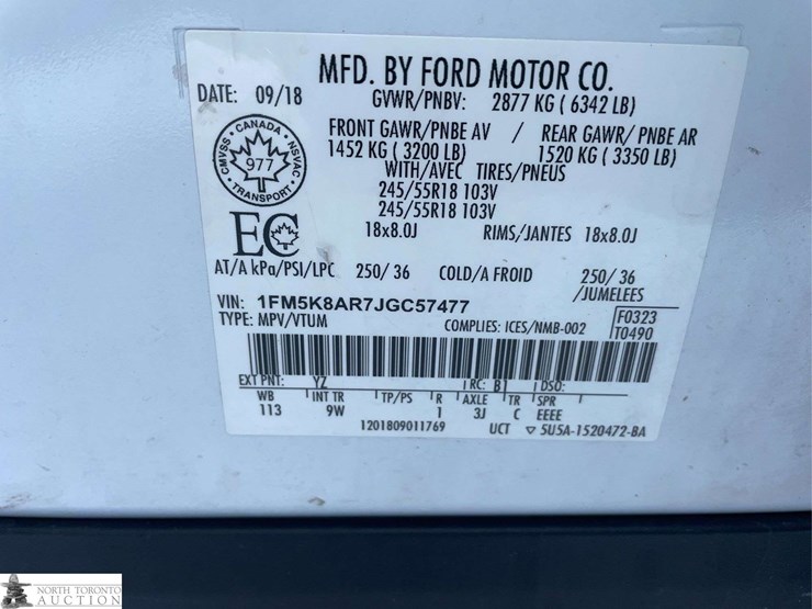 2018-ford-explorer-image-9