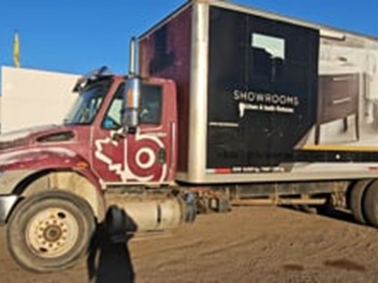 2014-international-durastar-4300-image-5