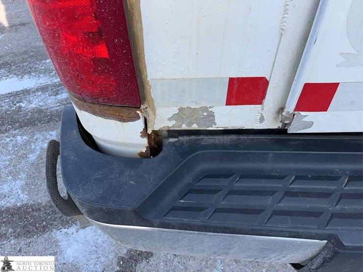 2008-chevrolet-silverado-2500hd-image-30