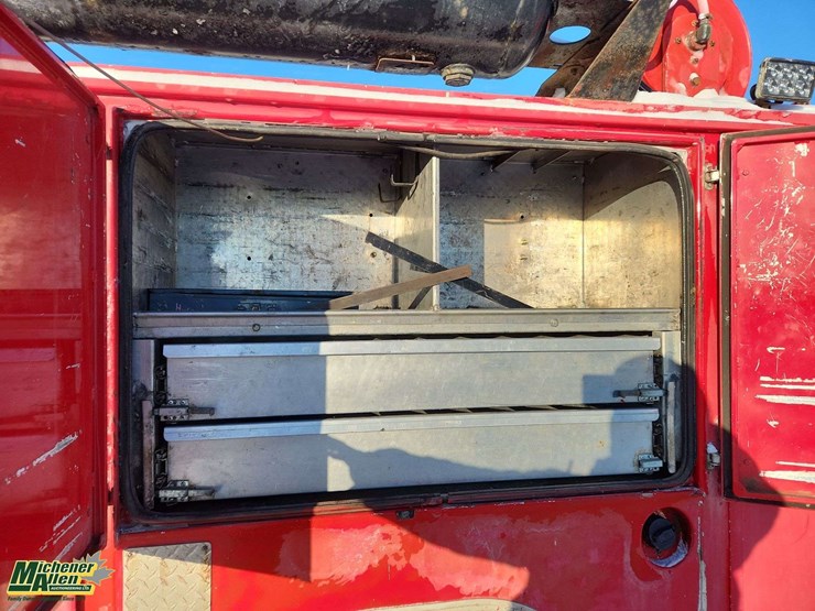 2008-ford-f550-image-36