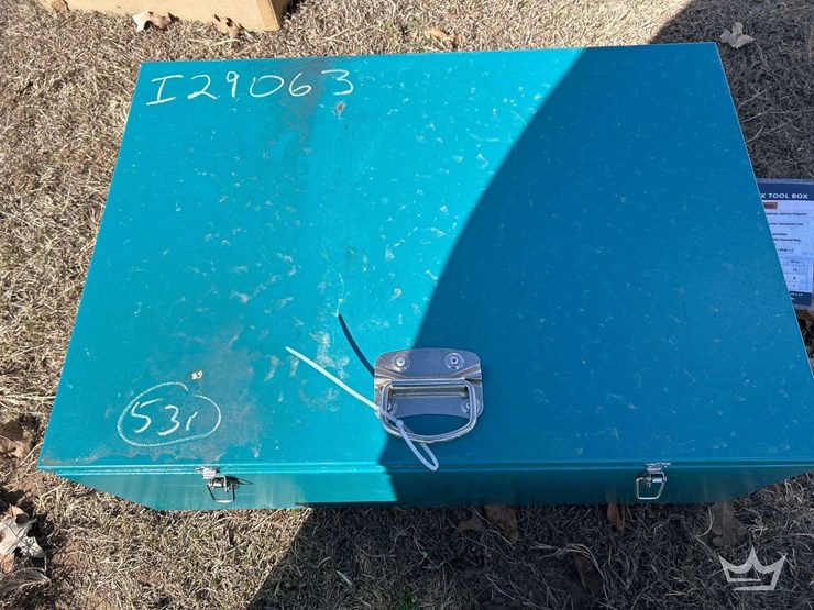 land-honor-ratchet-tie-down-&amp;-flatpack-tool-box-image-3