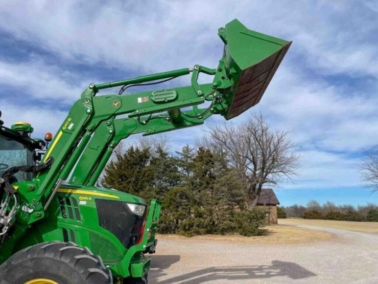 2018-john-deere-6195r-image-9