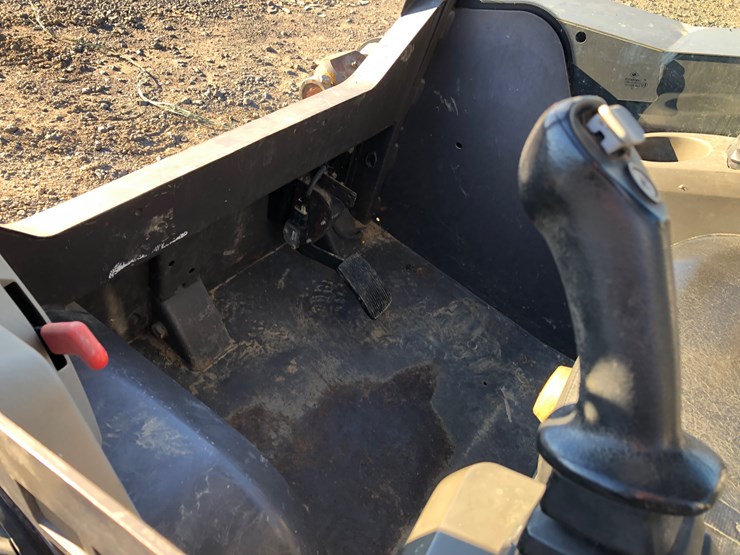 volvo-mc110c-image-9