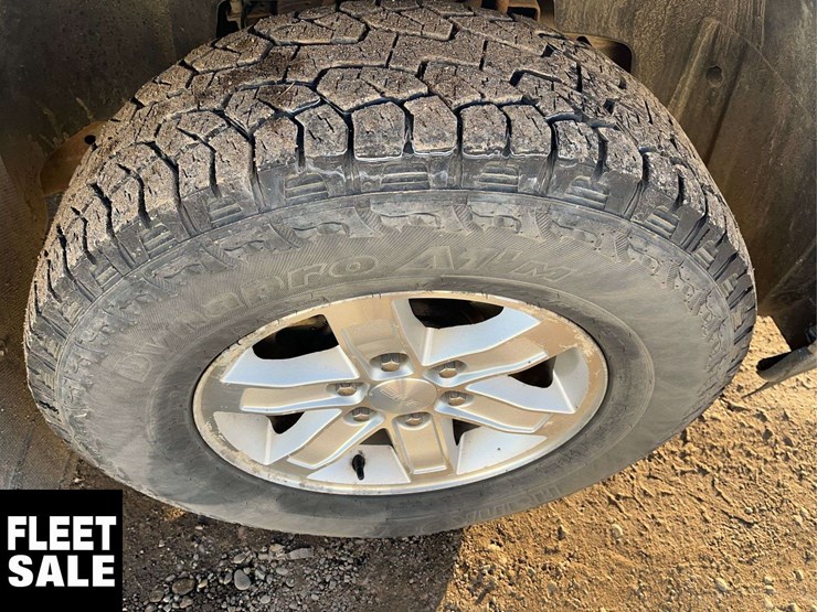 2013-gmc-sierra-1500-image-13