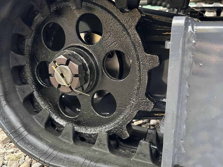 unused-sdle18p-mini-excavator-image-8