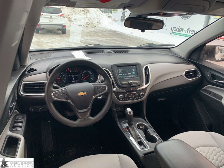 2018-chevrolet-equinox-image-26