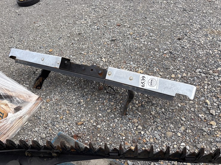 #6539-•-d1.-utility-truck-rear-bumper-image-2