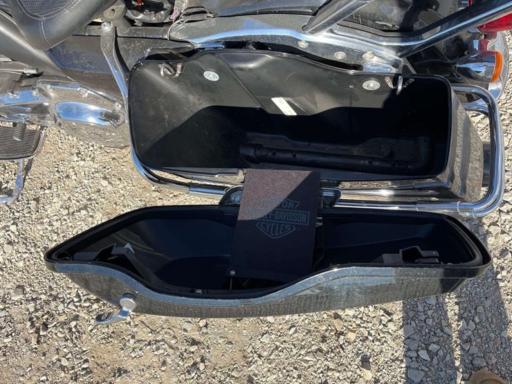 2022-harley-davidson-flhtp-police-electra-glide-motorcycle-image-10