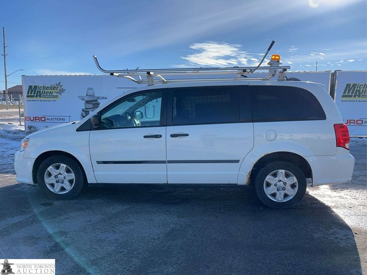 2012-ram-c/v-tradesman-image-8