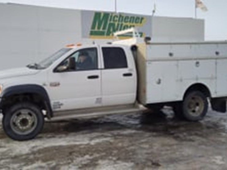 2008-dodge-ram-5500-image-5