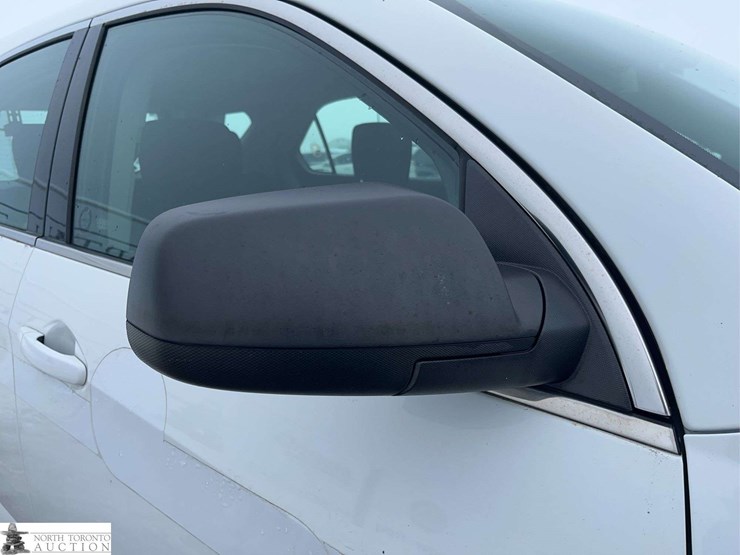 2014-chevrolet-equinox-image-15