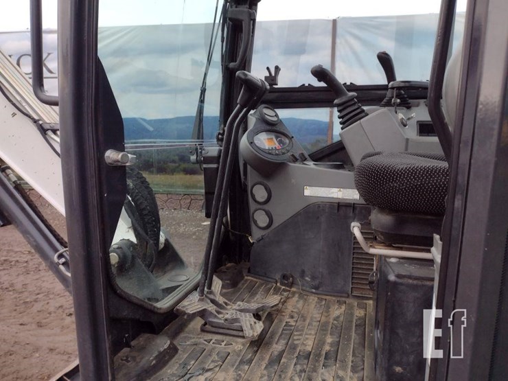 2021-bobcat-e35i-image-12