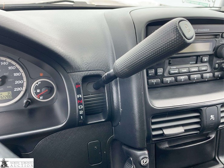 2005-honda-crv-image-16