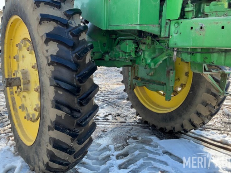 john-deere-4430-image-31