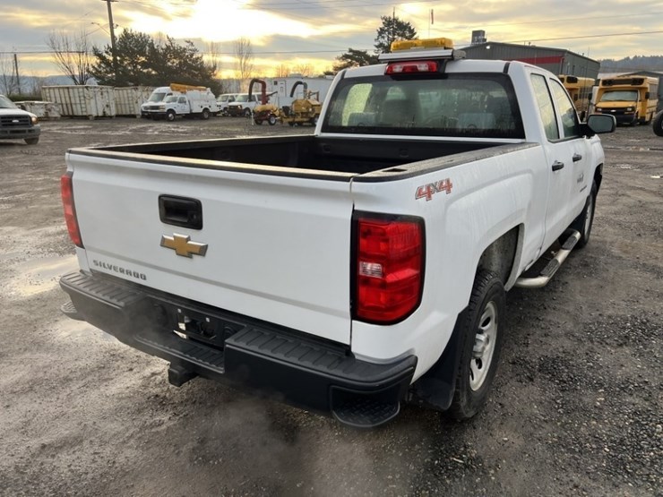 2016-chevrolet-silverado-1500-image-4