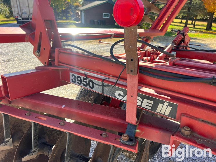 case-ih-3950-image-20