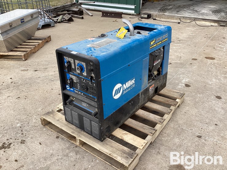 miller-bobcat-250-welder-generator-image-1