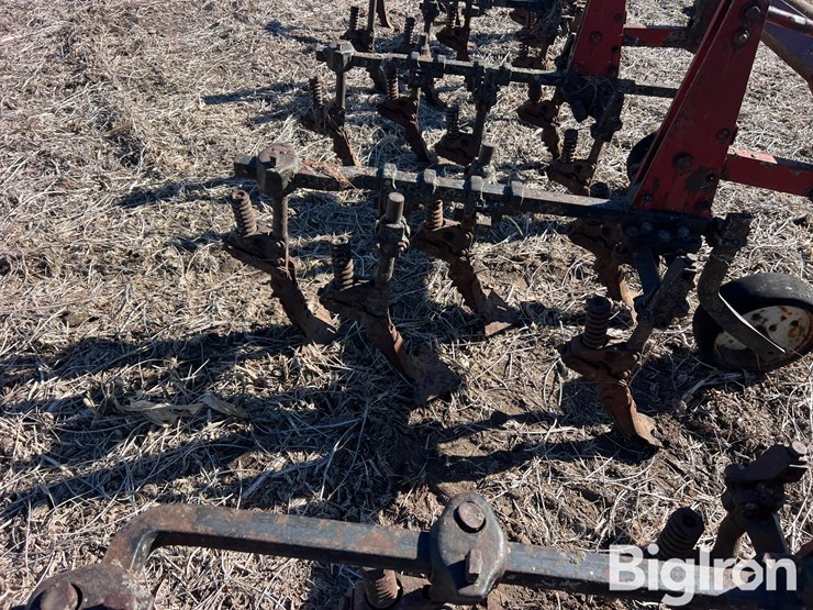 3-pt-4-row-cultivator-image-15