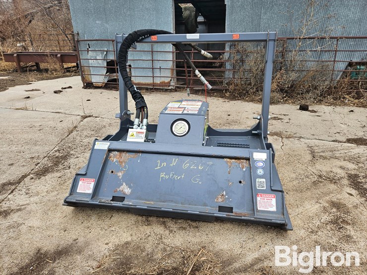 2022-loftness-bad-ax-60ba4-disc-mulcher-skid-steer-attachment-image-6