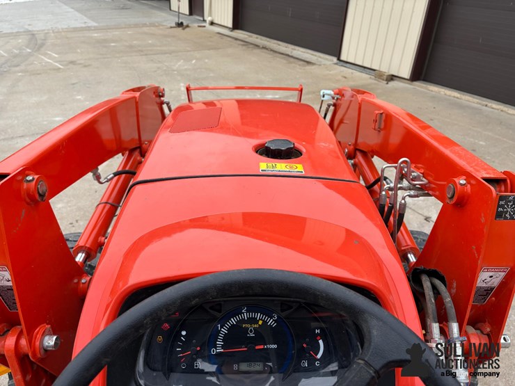 2022-kubota-mx5400dt-image-13