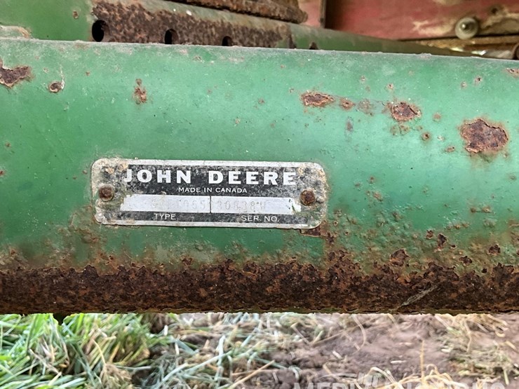 hay-rack-on-john-deere-running-gear-image-31